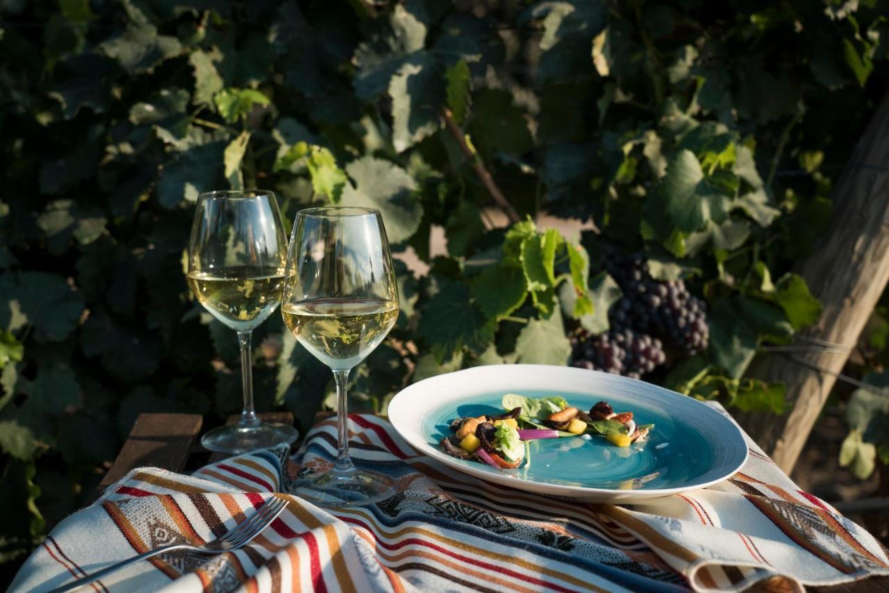 Is Cheas Wine Farm Boutique Hotel San Vero Milis Exterior foto